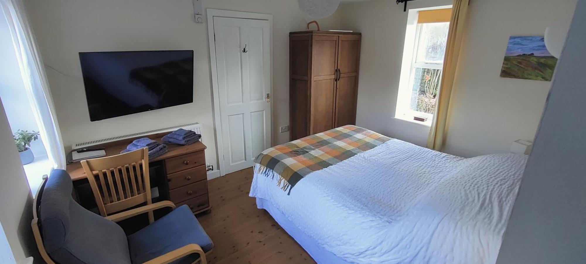 Private Annex To Victorian Villa, With Kitchen And Free Parking Apartment Todmorden